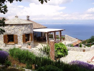 Atmospheric stone villa with infinity pool and breathtaking views