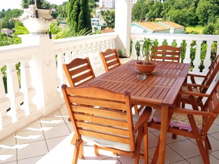 Three-bedroom apartment with beautiful view in unbeatable near the beach 2