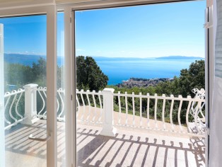 Exklusive Villa mit atemberaubende Blick auf die ganze Kvarner-Bucht 31