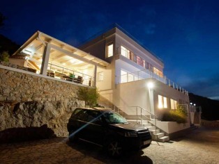 Villa mit viel Potenzial und atemberaubende Panoramablick (SAV2304)