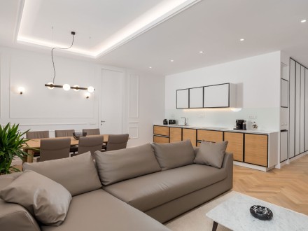 Im Herzen von Opatija und 1. Reihe zum Meer- Exklusive Wohnung (91 m2)