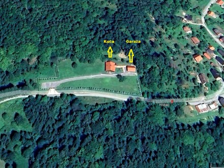 Property with 5,500 m2 building plot in TOP location for individual living