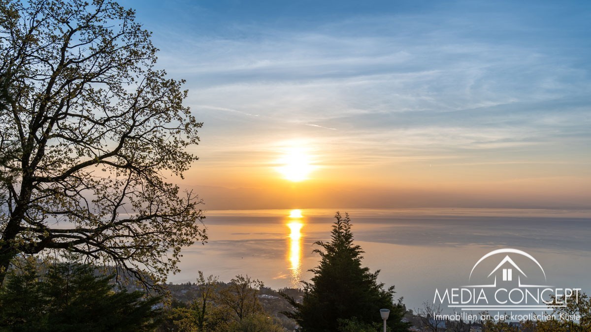 Exklusive Steinvilla mit traumhaftem Meerblick – Ruhe, Luxus & mediterraner Charme