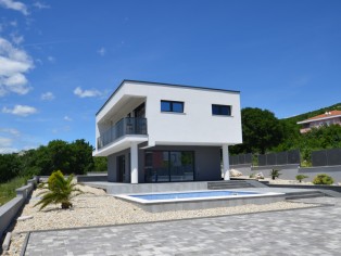 New building - family villa with pool near the sea 3