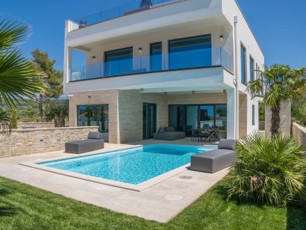 Strandvilla erste Reihe zum Meer
