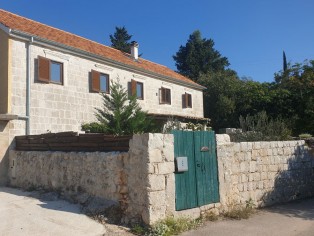 Renoviertes Steinhaus 2