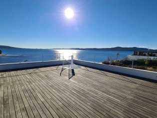 Beautiful apartment with a roof terrace first row to the sea 2
